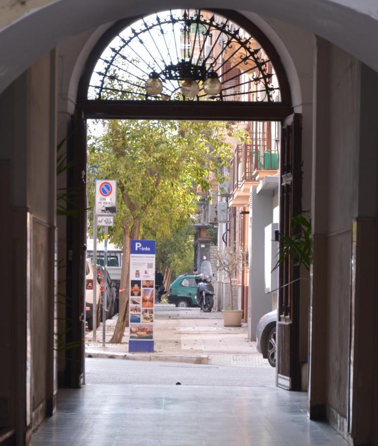 The Court Suites & Spa تارانتو المظهر الخارجي الصورة